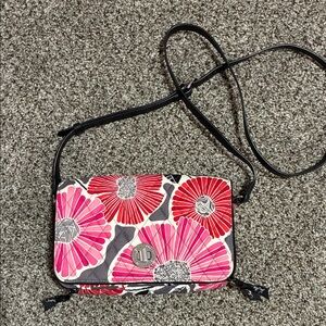 🌻 2/$20 Vera Bradley CHEERY BLOSSOMS Crossbody HandBag Purse